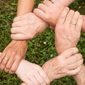 team-spirit-g635b7aa49_1920 Cropped