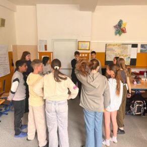 květen patříl dubingu